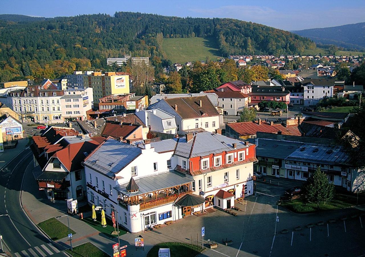 Hotel Staric Jeseník Екстериор снимка